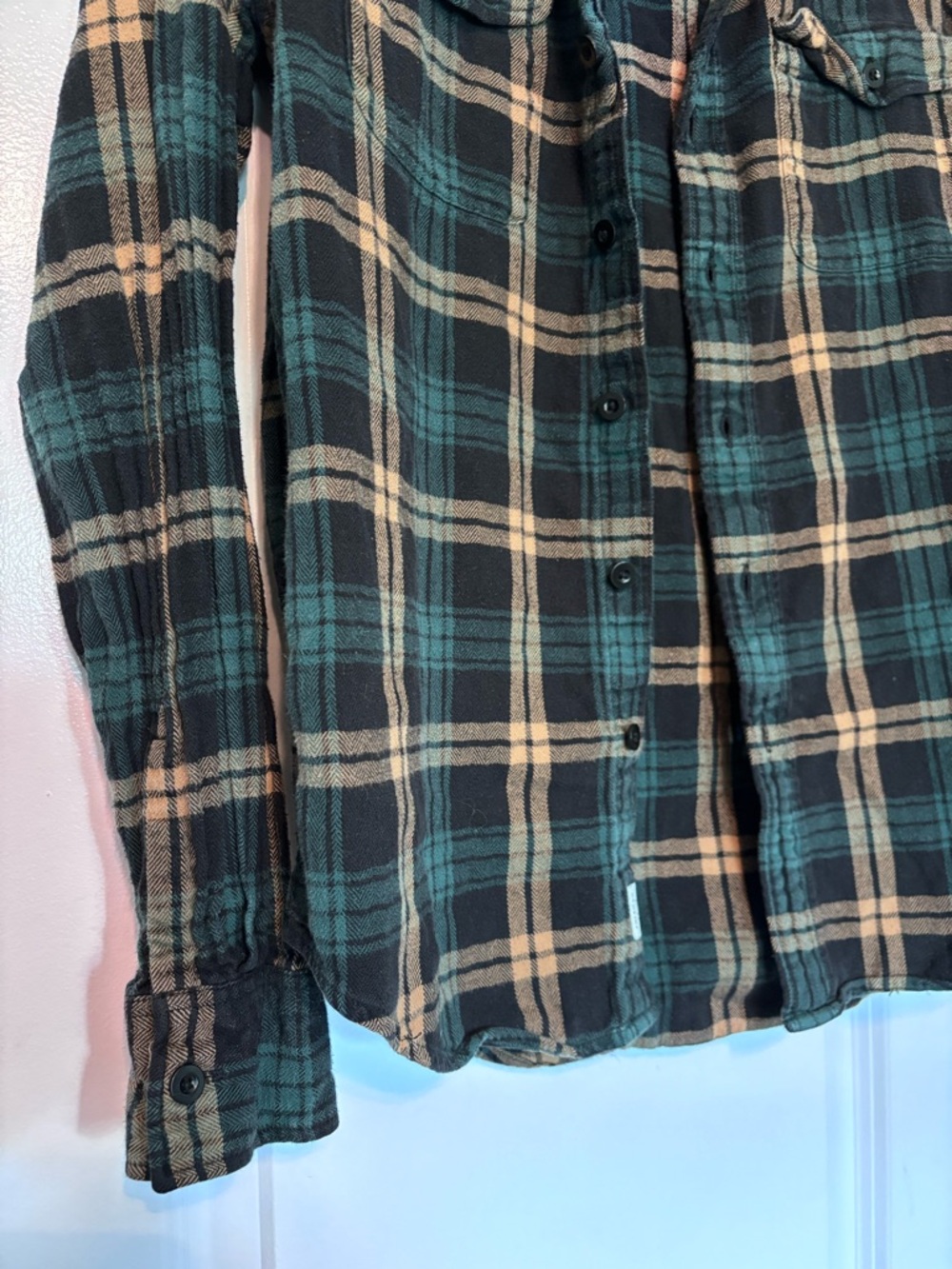 American Eagle Plaid Flannel Shirt Green Tan Grunge Cozy Classic fit Size Small - Picture 5 of 10